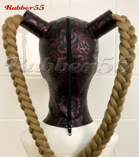 Patterned Pigtail Contrast Hood