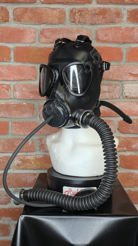 Breath Play Gas Mask & Tube